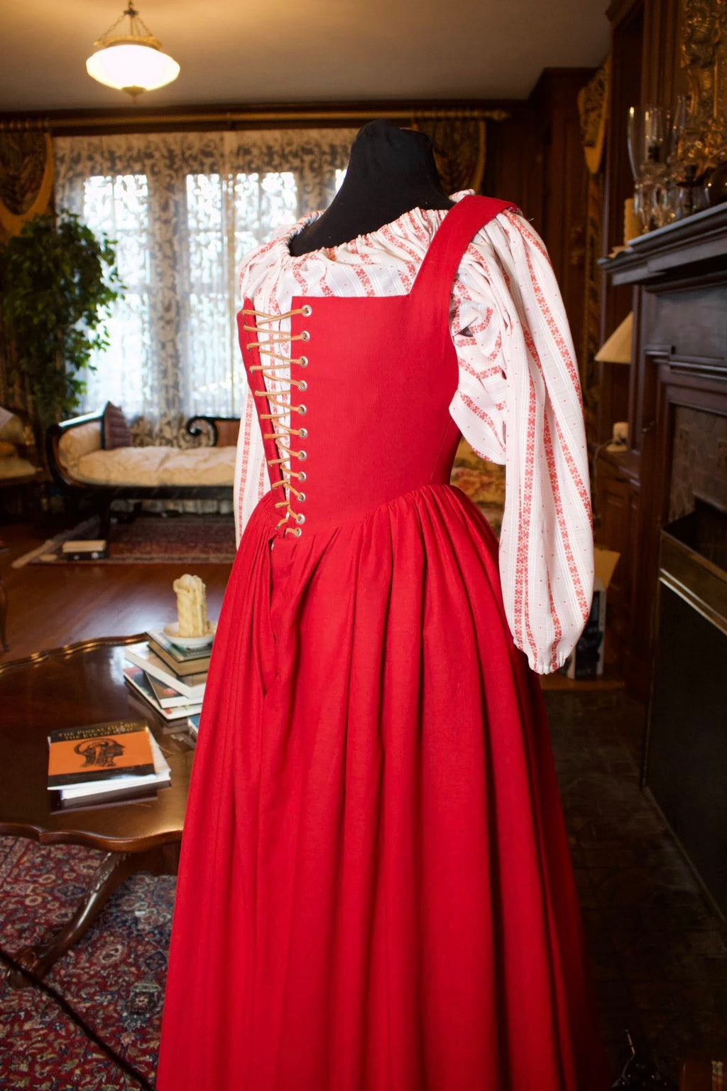 Linen Kirtle Gown