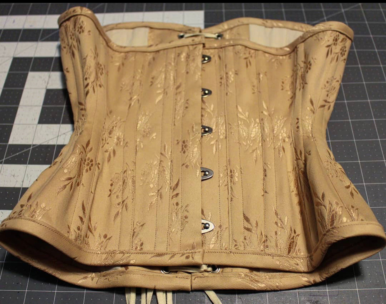 Traditional Underbust Corset